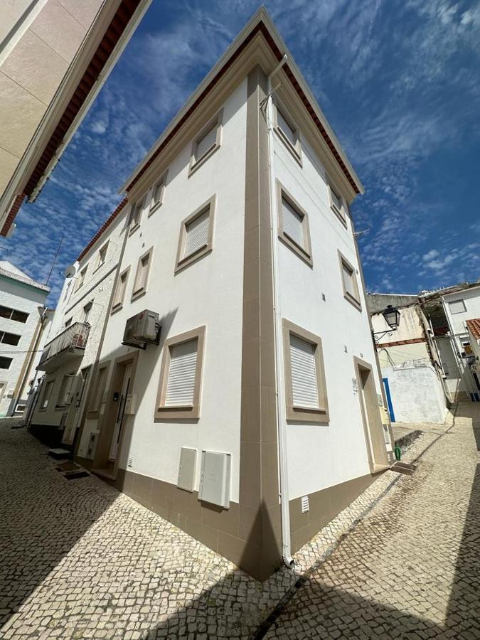 Ascensor A Vista Apartment